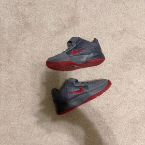 Nike Kids' Sneakers in Gray with Red Accents